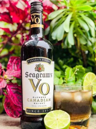 Whisky Canadien Seagram's VO