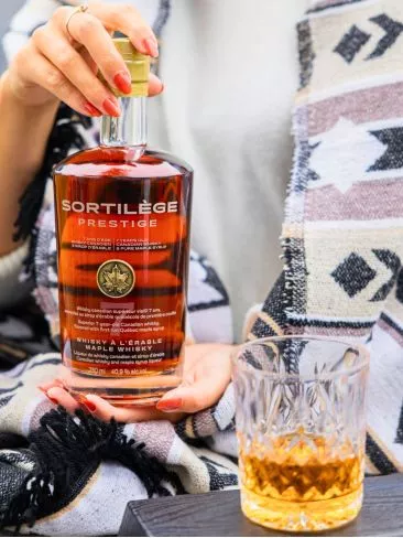 SORTILEGE Prestige Whisky Canadien 7 ans d'âge
